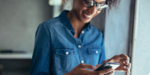 Como funcionam os chatbots no atendimento ao cliente? Descubra!